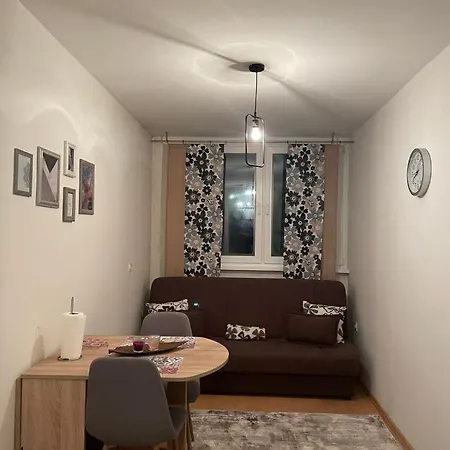 Apartment Feel Like