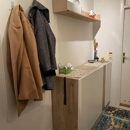 Feel Like Apartment *