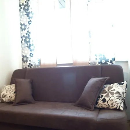 Feel Like Apartment *